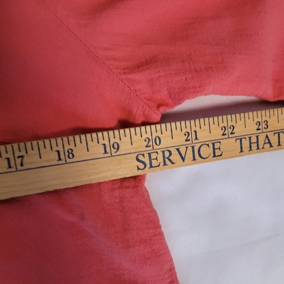 Soft Surroundings Women's Button Up 100%Cotton Salmon Top Size M Lace Detail - Picture 10 of 12